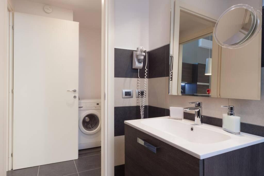 Residenza Ermanni Apartment Verona Centro Екстериор снимка